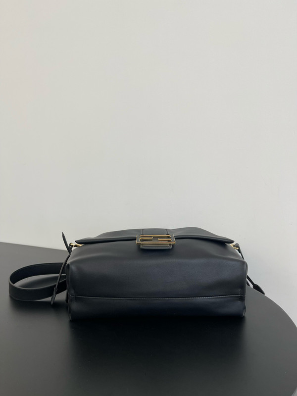 Fendi Mamma Baguette Large  nappa leather bag Black