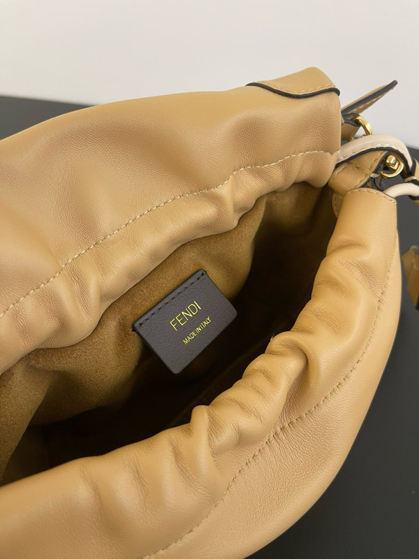 Fendi Mamma Baguette Small Cappucino