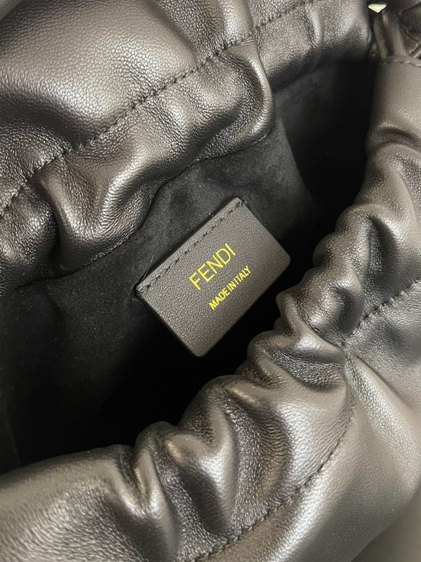 Fendi Mamma Baguette Small Black