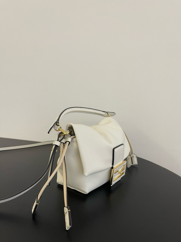 Fendi Mamma Baguette Small White