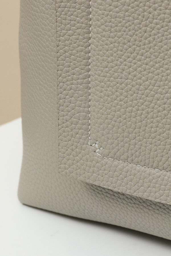 Hermes  Taurillon Clemence Cabasellier 31 Beton