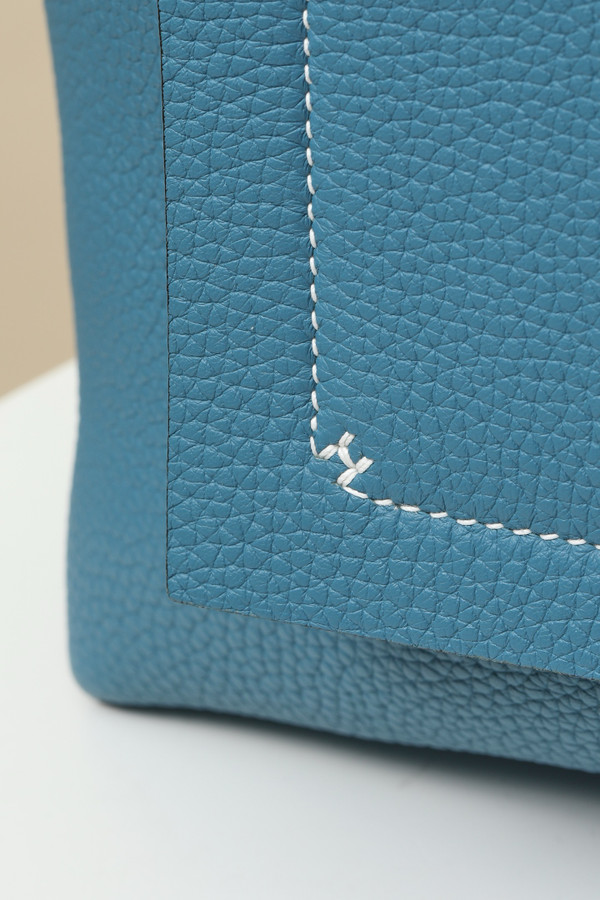 Hermes  Taurillon Clemence Cabasellier 31 New Bleu Jean (D2)
