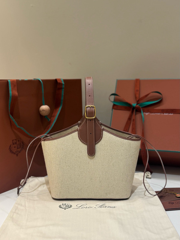 Loro Piana Bobbin Bucket bag  Cotton, Linen