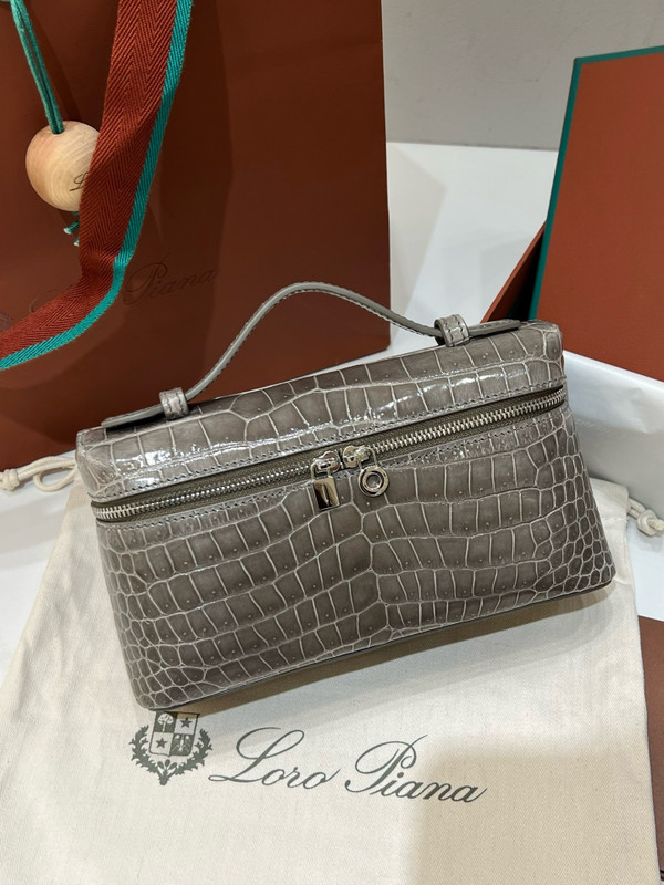Loro Piana Extra Pocket L19 Alligator Leather Pouch Etoupe