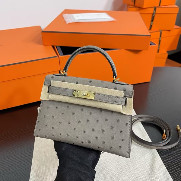 Hermès Kelly 20 Mini II Sellier Gris Tourterelle Ostrich Gold Hardware