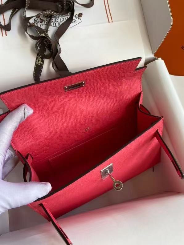 Hermès  8W Rose Azalee Mini Kelly Pochette Epsom leather Palladium hardware
