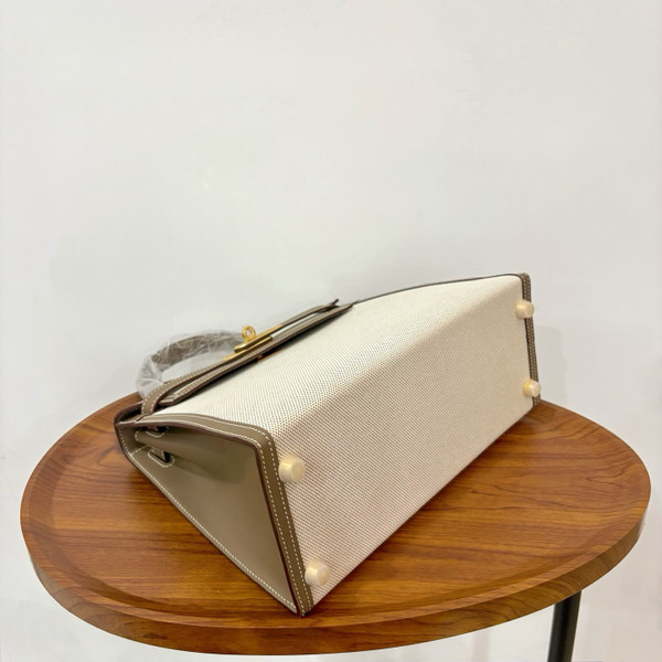 Hermes Sac Kelly Sellier 28 Toile H/Veau Swift Ecru Etoupe With Gold Hardware