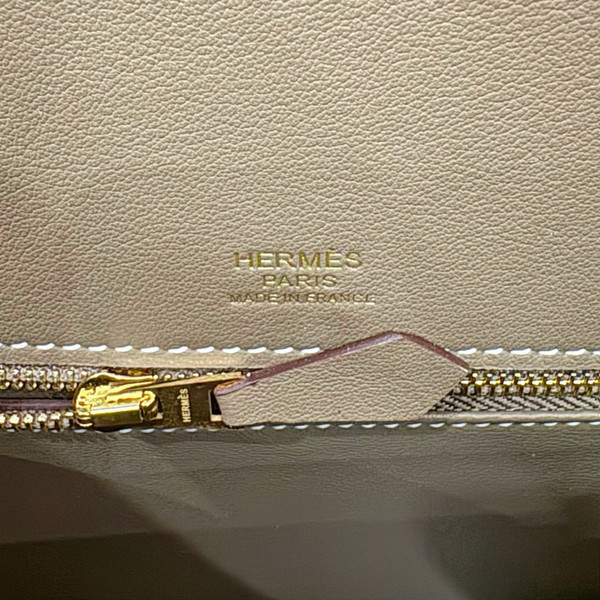 Hermes Sac Kelly Sellier 28 Toile H/Veau Swift Ecru Etoupe With Gold Hardware