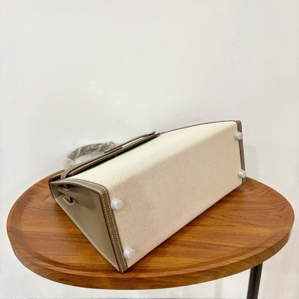 Hermes Sac Kelly Sellier 28 Toile H/Veau Swift Ecru Etoupe With Palladium Hardware