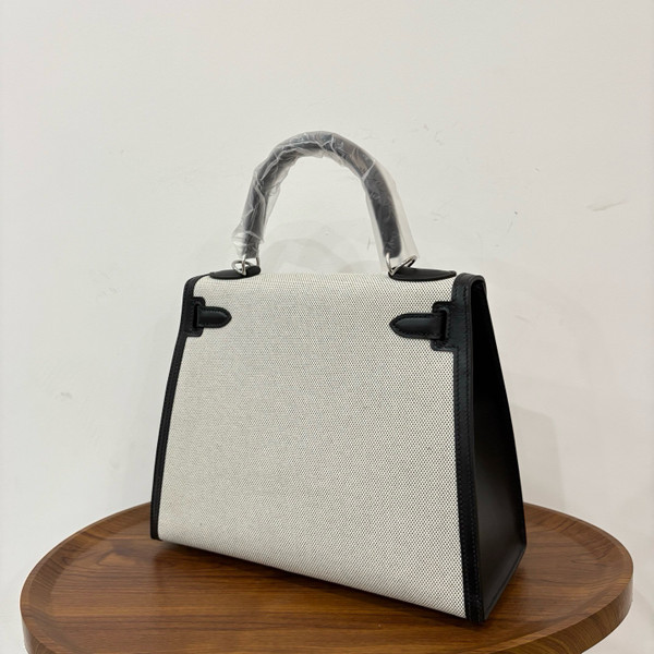 Hermes Sac Kelly  Sellier 28 Toile H/Veau Swift Ecru Black With Palladium Hardware