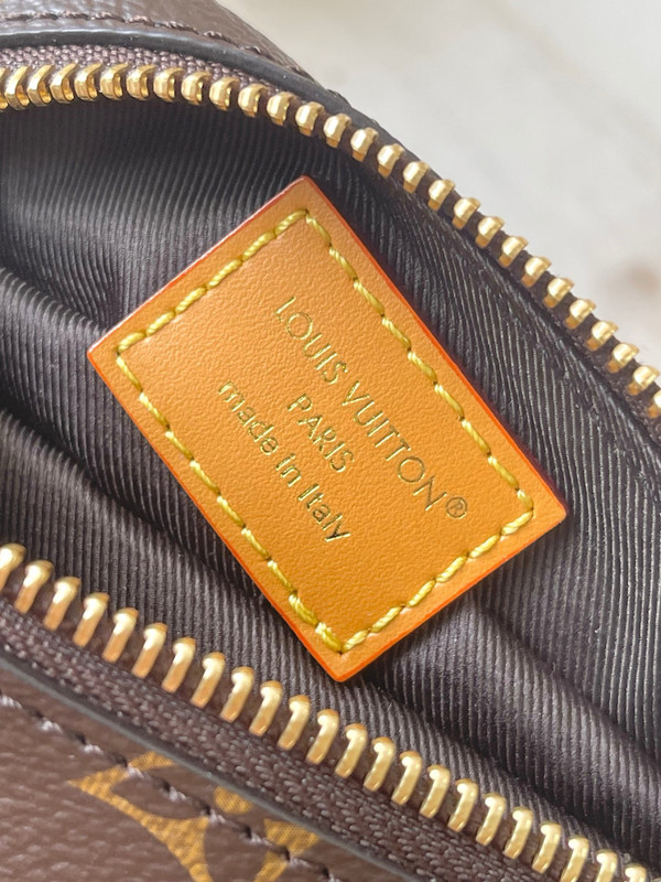 Louis Vuitton M14963 Dolphin Bag