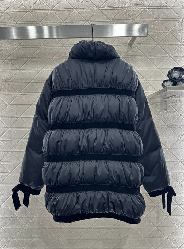 Chanel Fall-Winter 2025/26   Puffer Coat   Taffeta  Black