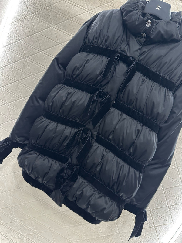 Chanel Fall-Winter 2025/26   Puffer Coat   Taffeta  Black
