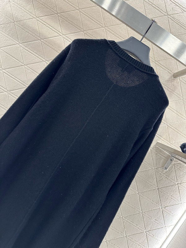 Chanel Fall-Winter 2025/26   Dress  Wool & Cashmere  Black & White