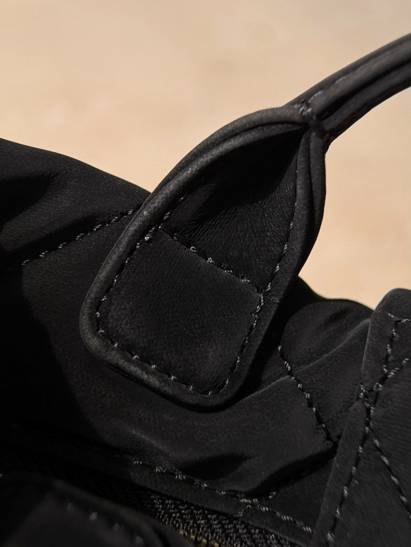 Chanel Fall-Winter 2025/26   Mini Bow Bag