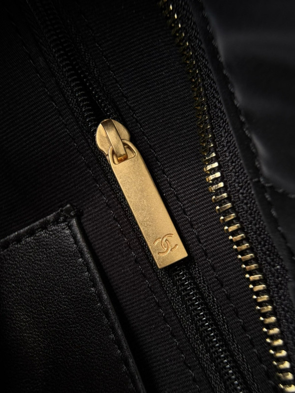 Chanel Fall-Winter 2025/26   Bow bag