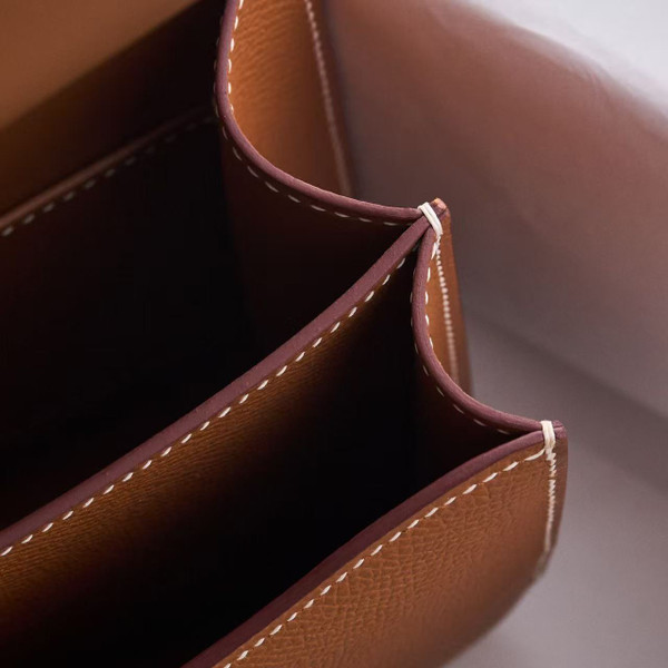 Hermes Gold  Constance 19cm Epsom Gold Hardware