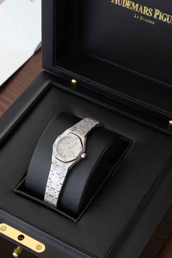 Audemars Piguet Royal Oak Mini Frosted White Cold