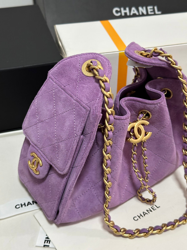 CHANEL Cruise 2025/26 CHANEL 25 Mini Handbag Suede Calfskin Purple
