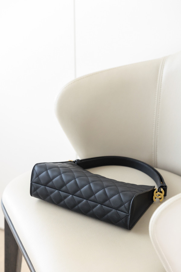 Chanel SS2026 Exclusive Selection Black Leather Hobo Bag