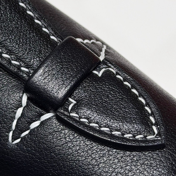 Hermès Mini Kelly II 20 Sellier bag in black Madamn leather with white contrast stitching and palladium hardware