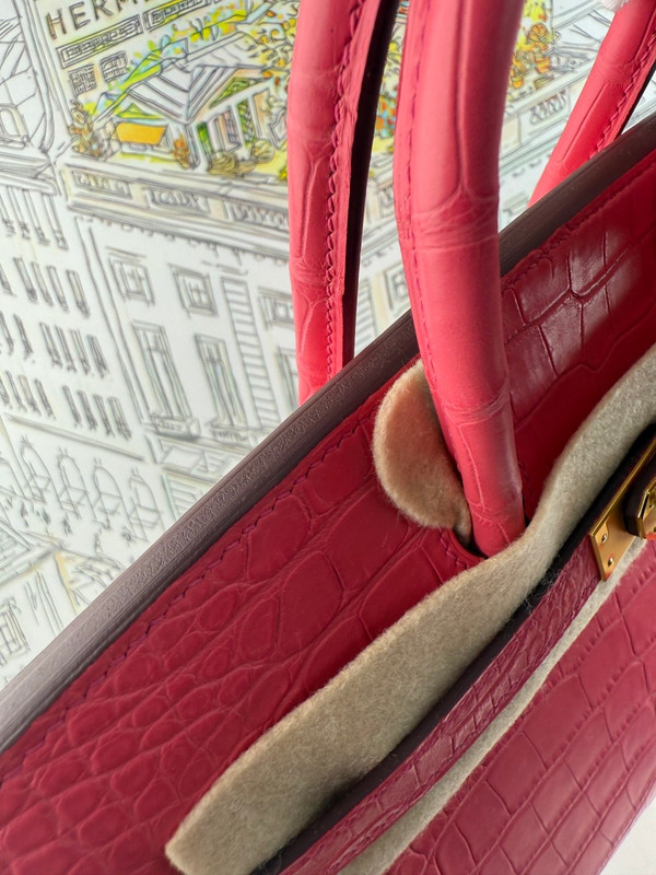 Hermes Rose Extreme Birkin 25 alligator crocodile with Gold hardware