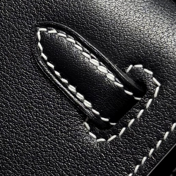 Hermès Special Order (HSS) Kelly Pochette Black and. White Swift Palladium Hardware