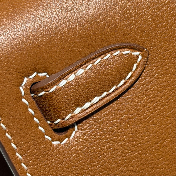 Hermès Gold Mini Kelly Pochette Swift leather Gold hardware