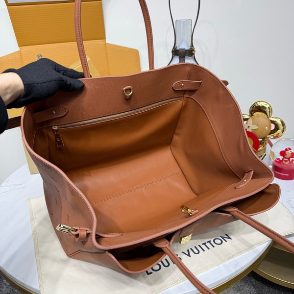 Louis Vuitton Vendôme MM Tote Bag: Cognac Brown (M26501)