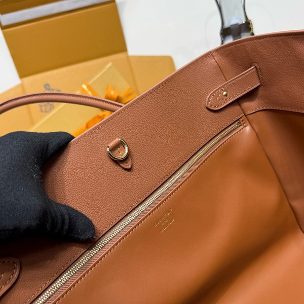 Louis Vuitton Vendôme MM Tote Bag: Cognac Brown (M26501)