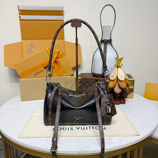 Louis Vuitton M27920 Express PM Bag