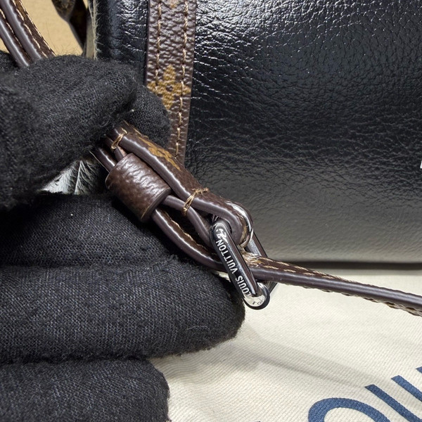 Louis Vuitton M27920 Express PM Bag