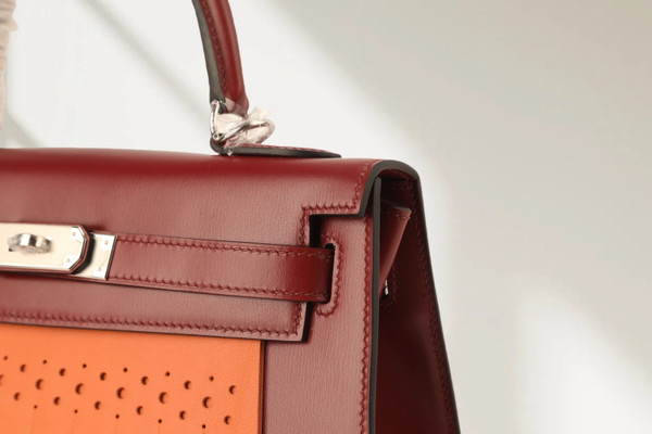 Hermès Limited Edition "Golf" Kelly 28 Sellier Rouge H Box Calf & Sanguine Swift Leather with Palladium Hardware