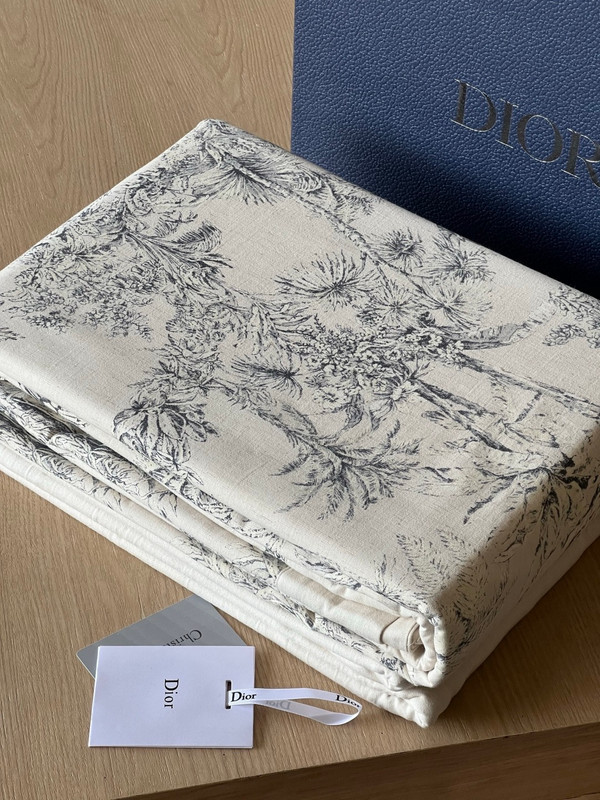 Dior Maison: Toile de Jouy Sauvage Textile Ivory