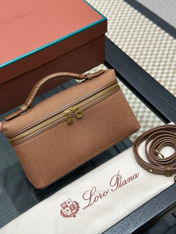 Loro Piana Extra Pocket L19 Cotton Bag