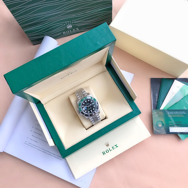 Rolex GMT-Master II Left-Handed “Sprite” Black Green Bezel 40mm Automatic Watch