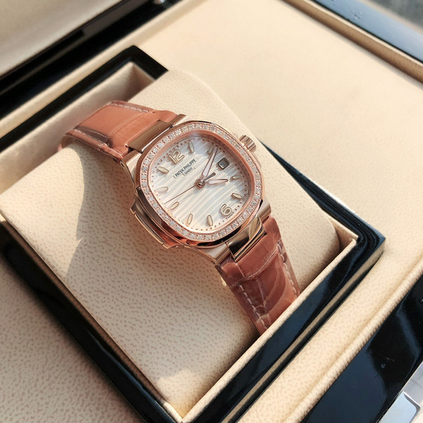 Patek Philippe Nautilus 7010R Ladies Rose Gold Diamond Watch 32mm