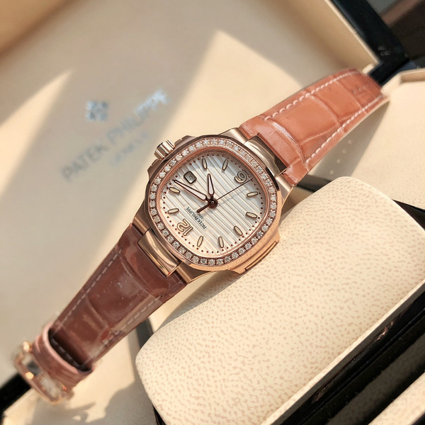 Patek Philippe Nautilus 7010R Ladies Rose Gold Diamond Watch 32mm