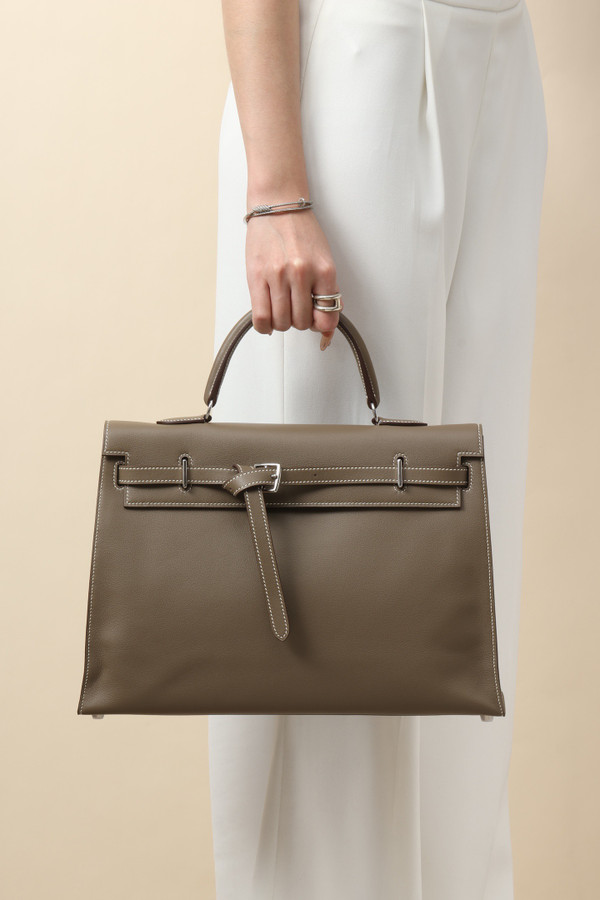 Hermès Kelly Flat 35 Handbag Etoupe Palladium Hardware