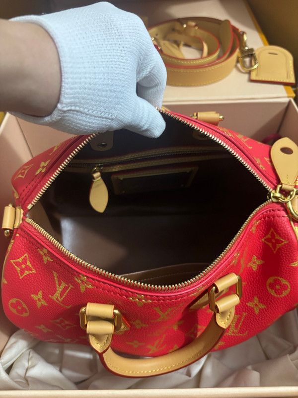 Louis Vuitton M15281 Speedy P9 Bandoulière 30