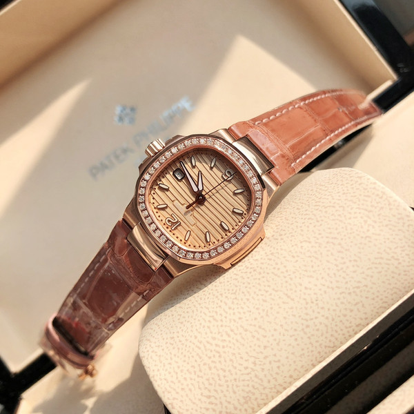 Patek Philippe Nautilus 7010R Rose Gold Ladies Watch 32mm
