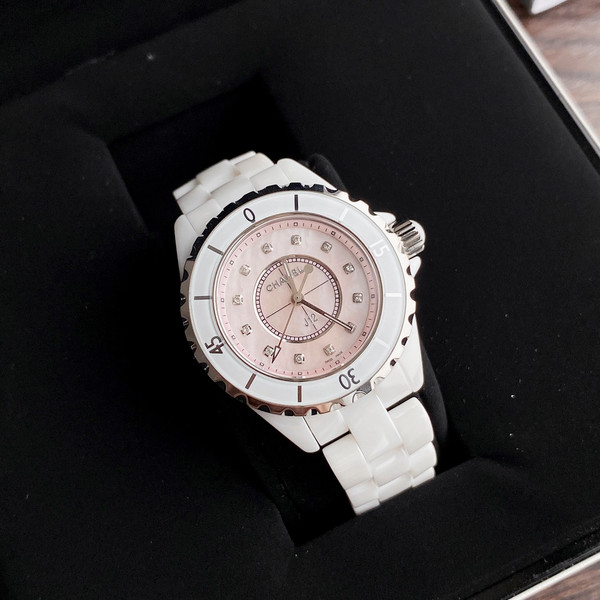 Chanel J12 33mm White Ceramic Quartz Watch