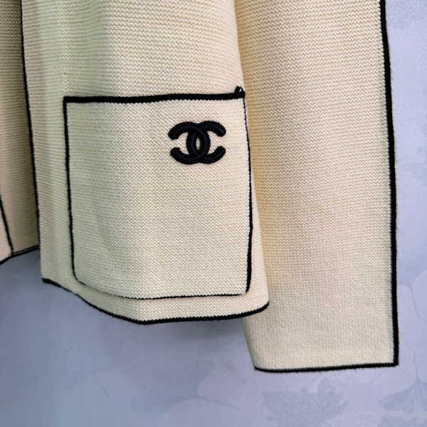 Chanel 26s Knit Cardigan with Black Piping
