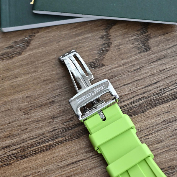 AUDEMARS PIGUET ROYAL OAK OFFSHORE Stainless Steel | Green "Lady Tapisserie" Dial | Diamond Bezel