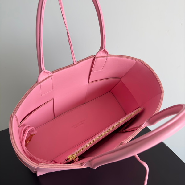 Bottega Veneta Arco Tote - Pink Flamingo