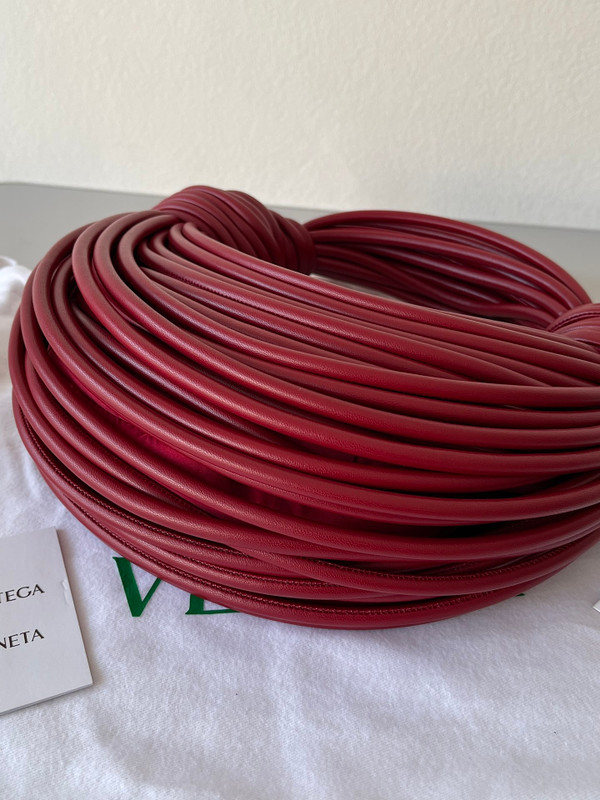 Bottega Veneta Double Knot Top Handle Bag - Barolo