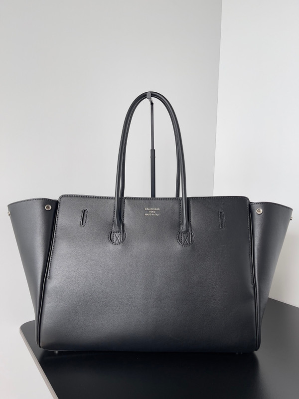 Balenciaga Bel Air Shoulder Bag – Black Silver Hardware