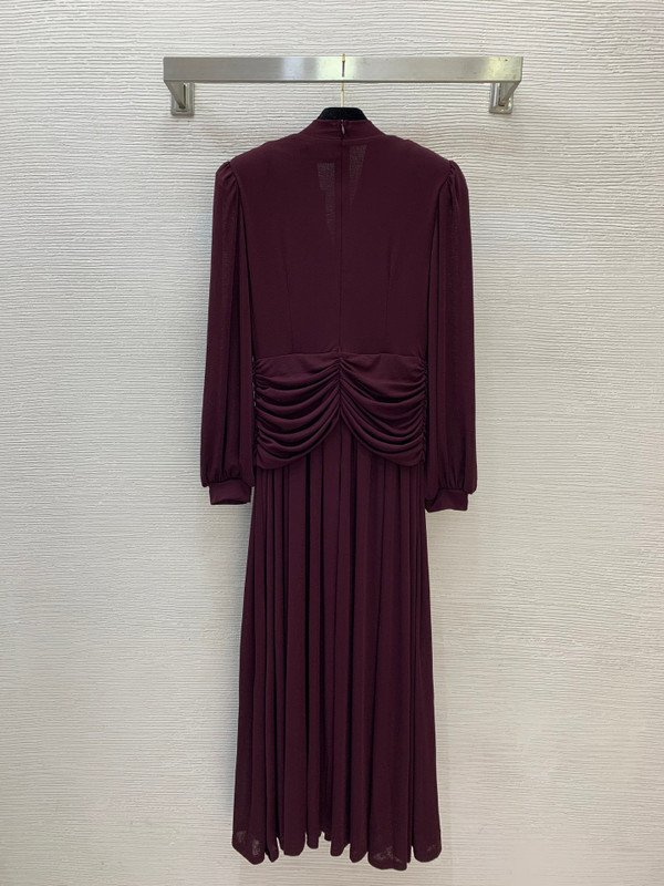 Schiaparelli Lion Head Metal Accent V-Neck Midi Dress – Black & Wine Red
