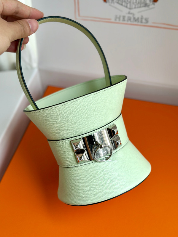 Hermès Mini Medor Basket Bag – Vert Fizz Mint Epsom SHW