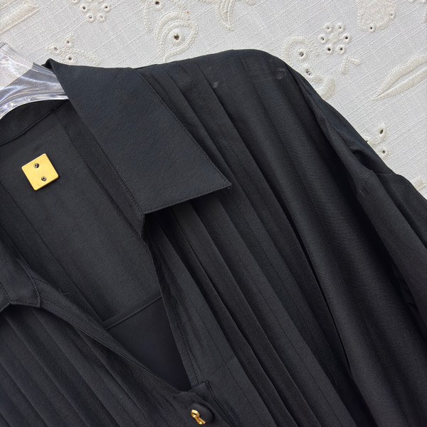 Schiaparelli Pleated Shirt Dress Two-Piece Set – Black